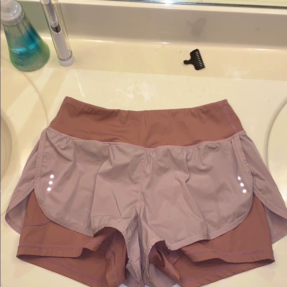 Soothefeel women’s medium spandex running shorts